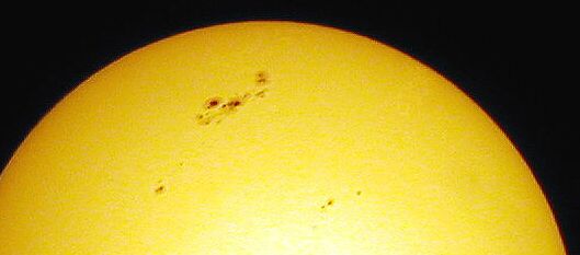 Huge sunspots, March 31, 2001